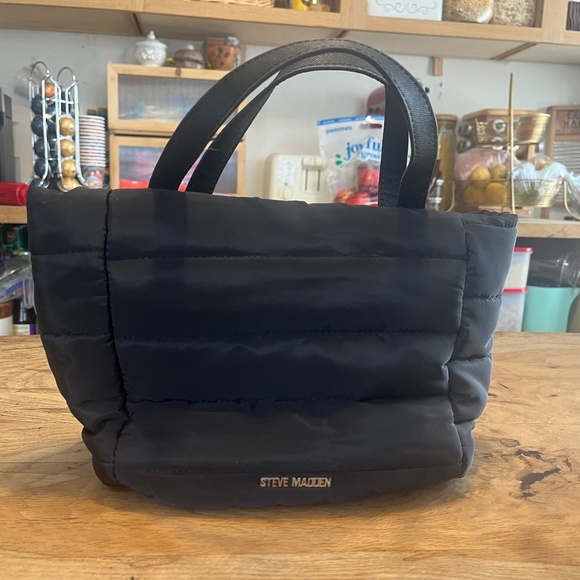 Steve Madden Black Quilted Tote Bag 🖤👜 - Picture 5 of 16
